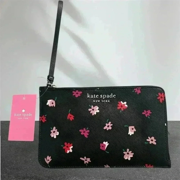Kate Spade ♠️ Wristlet - Picture 3 of 4